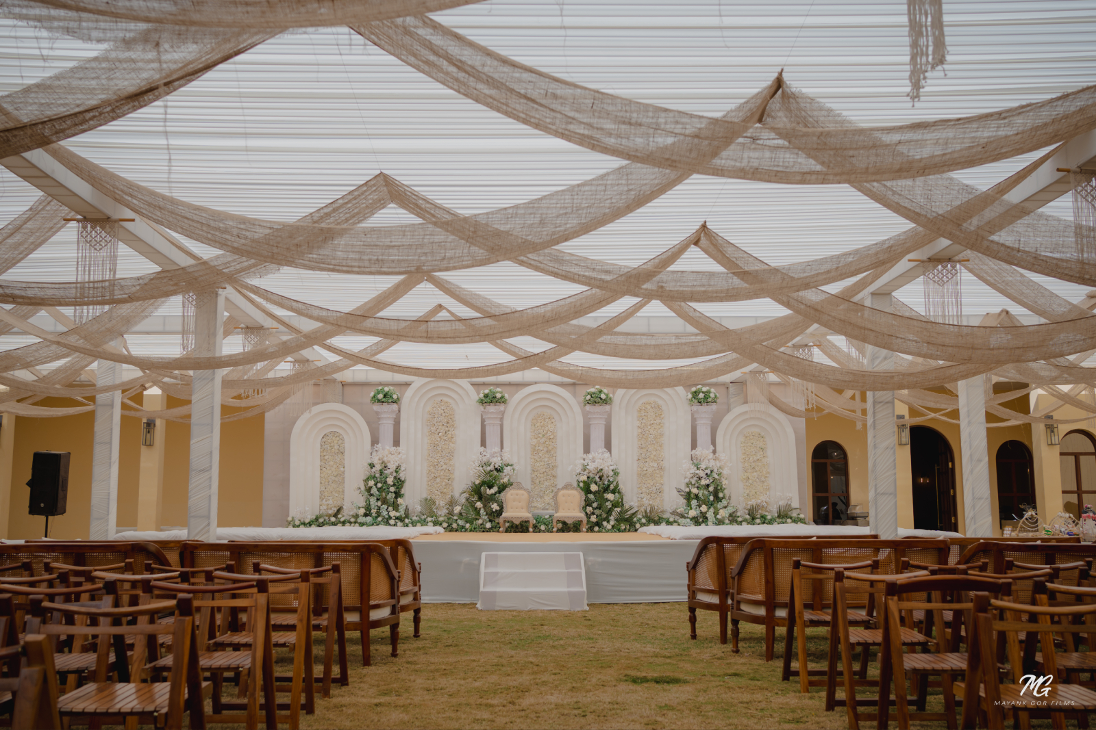 Ballroom-Lawn