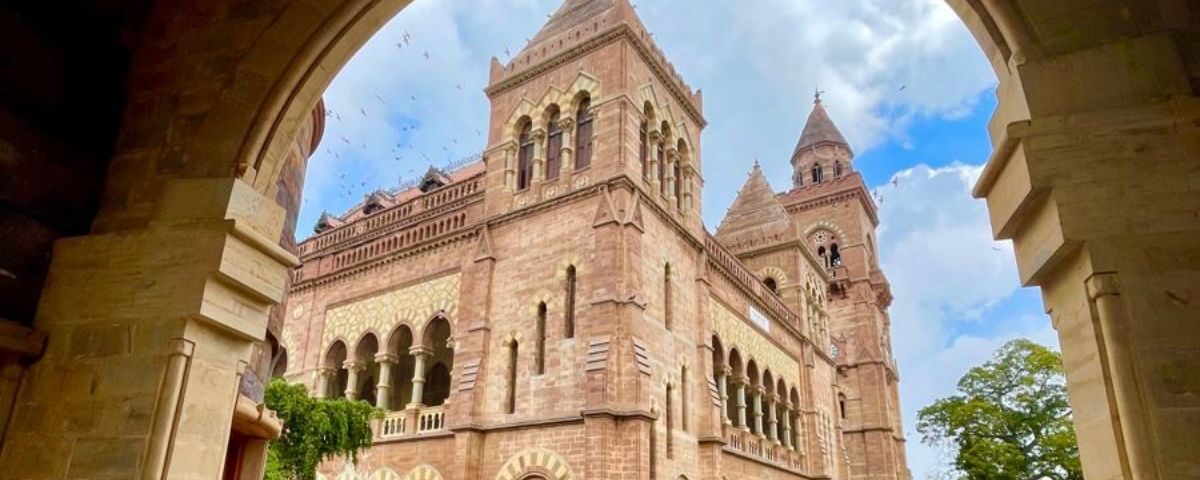 prag mahal bhuj